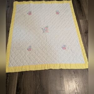 Yellow and White Quilted Baby Blanket With Cute Cat Embroidery. Vintage.